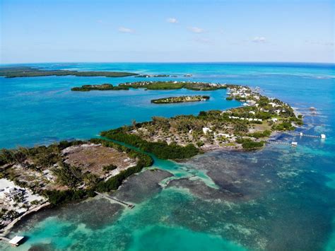 St. George's Caye Scuba Diving - A Guest's Perspective - The Island Life - Belize - St.George's ...