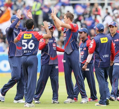 Delhi Daredevils look to seal semis berth - Rediff Cricket