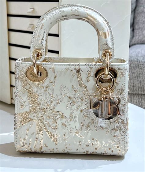 Fashion Handbags, Fashion Bags, Purses And Handbags, Fancy Handbags, Luxury Handbags, Miss Dior ...