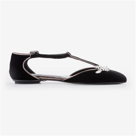 Top quality handcrafted in Italy suede leather flats with silver jewel