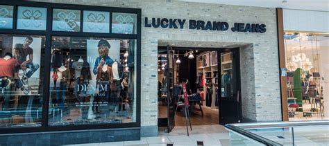 Lucky Brand Jeans | Novi | Twelve Oaks Mall