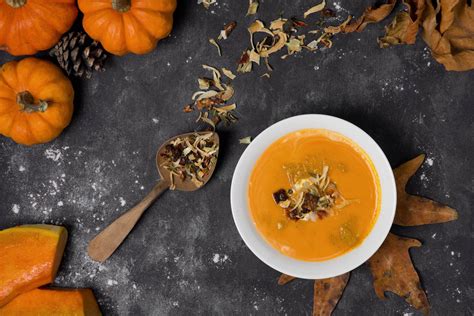 HALLOWEEN PUMPKIN SOUP WITH A TWIST – Magnifico Food