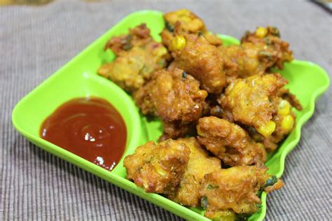 Makai Na Bhajiya Recipe - Corn Pakoda Recipe - Bhajiya Recipes