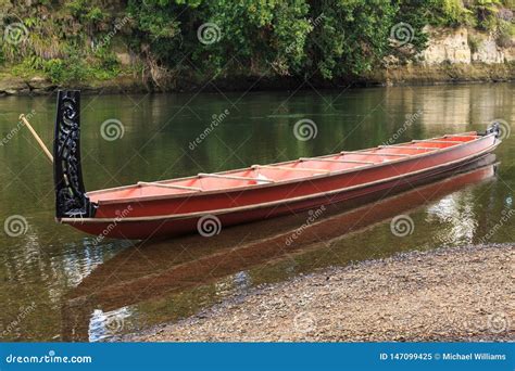 Maori Waka (canoe) On Lake Rotoiti Editorial Image | CartoonDealer.com ...