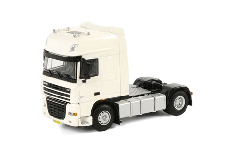 WSI; DAF XF 105 SSC 4x2 | WSI Models