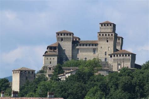 Castle from Ladyhawke! - Review of Castello Di Torrechiara, Torrechiara, Italy - Tripadvisor