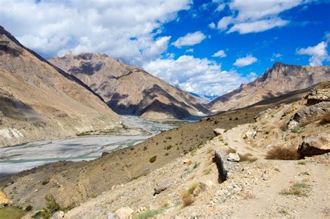 Spiti Valley, Himachal Pradesh, India (with Map & Photos)