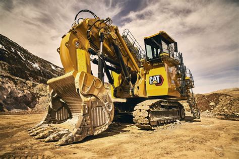 Cat’s new 600-tonne mining shovel moves 61 tonnes per pass