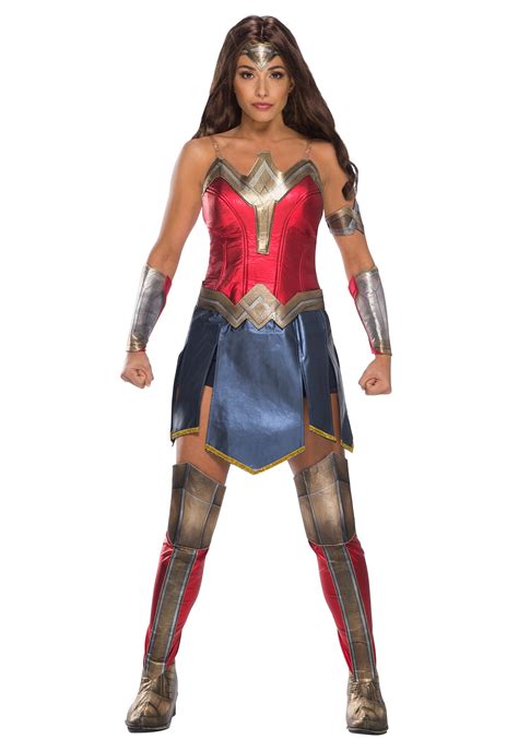 Wonder Woman Women's Deluxe Costume - Walmart.com