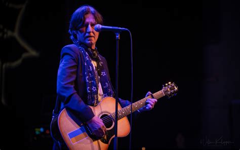 27 Best John Waite Songs of All Time (With Video)