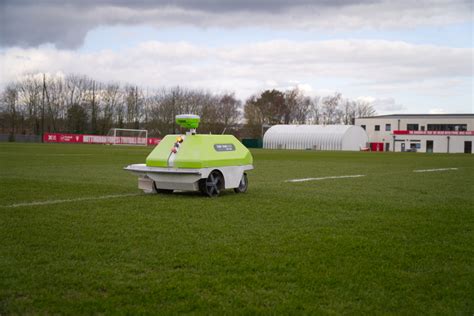 Turf Tank makes its mark at Nottingham Forest - Turf Matters