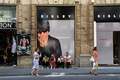 Sisley at Via del Corso in Rome, Italy - Living + Nomads – Travel tips ...