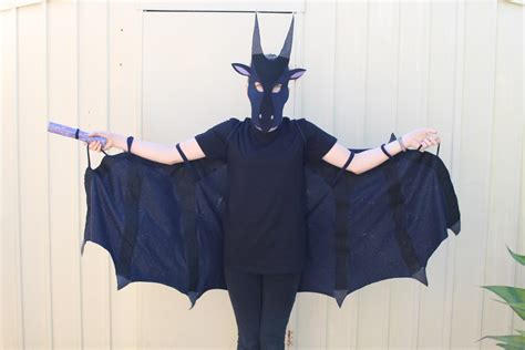 Wings of Fire Moon Book Week Costume - Megan Nielsen Patterns Blog