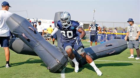 DeMarcus Lawrence set to be activated to Cowboys roster | Demarcus ...