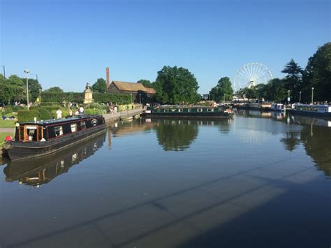 Stratford-upon-Avon Canal © Philip Halling :: Geograph Britain and Ireland