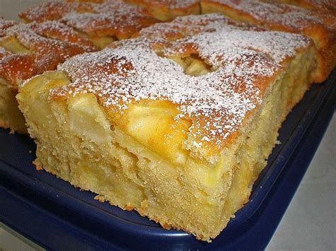 Apfelkuchen vom Blech - nach Omas Art | Cake recipes, Pound cake recipes, Easy cake