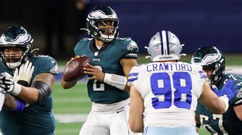 Cowboys Vs. Eagles Betting Odds, Picks & Predictions: NFC East Lead On ...