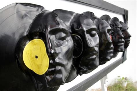 Vinyl Record Sculpture - Neatorama