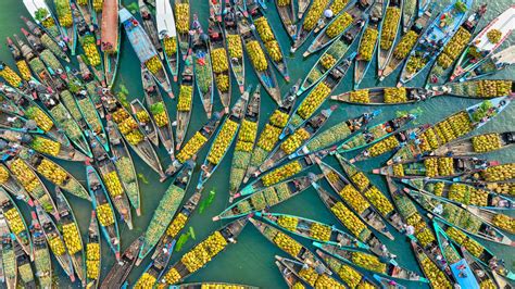 Bing HD Wallpaper Aug 1, 2024: Floating market, Kaptai Lake, Bangladesh ...