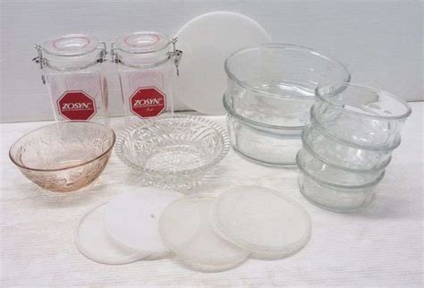 (6) ARC France glass bowls with four lids, (2) Other glass bowls, and (2) Plastic containers ...