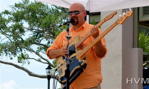 Chris Jones closing the Waterfestival 2012 | Violin, Music instruments ...