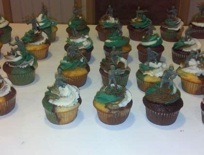 VETERANS DAY CUPCAKES | Fun snacks for kids, Just desserts, Desserts