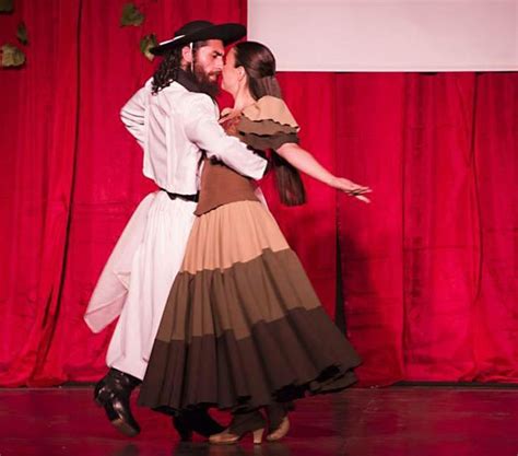 Cultura Folclorica Argentina: "Zamba Para Tenerte" | Traje tipico argentina, Traje de paisana ...