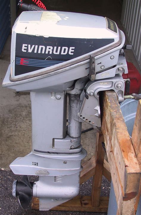 Evinrude 15 Hp Outboard Motor