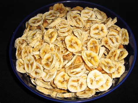 Dried Banana Chips: 4 Steps (with Pictures)