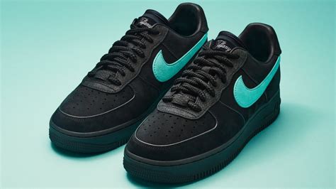 A Sneak Peek of Nike’s Hotly Anticipated Tiffany Sneaker, and Other News – SURFACE