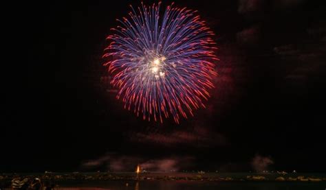 Free Images : fireworks, new years day, night, red, sky, midnight, festival, fete, holiday, pink ...