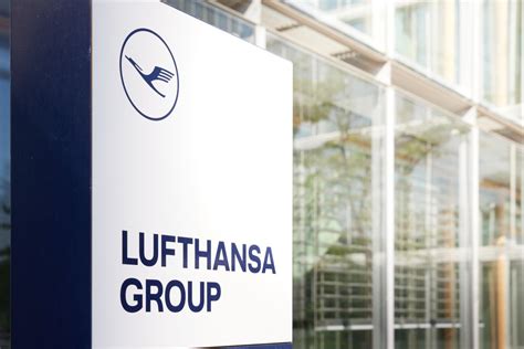 Lufthansa News on Twitter: "Verdi strike at German airports: Lufthansa cancels all flights from ...