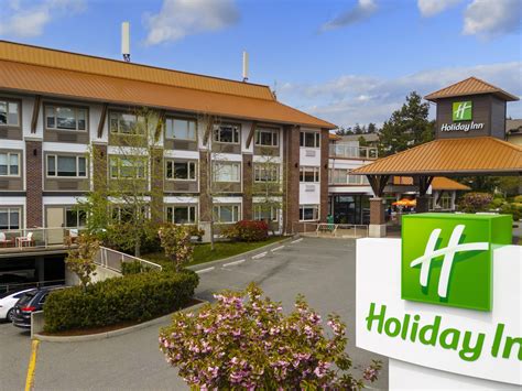 Hotel in Victoria | Holiday Inn Victoria – Elk Lake Hotel