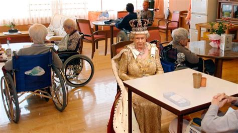 British Royal Family Places Queen Elizabeth In Nursing Home