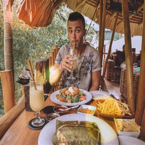 Top 6 Most Instagrammable Restaurants in Maldives | Epic Postcard