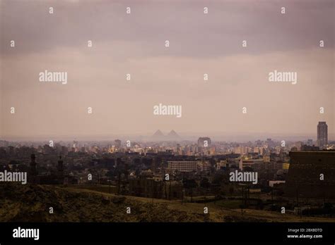 Cairo skyline hi-res stock photography and images - Alamy