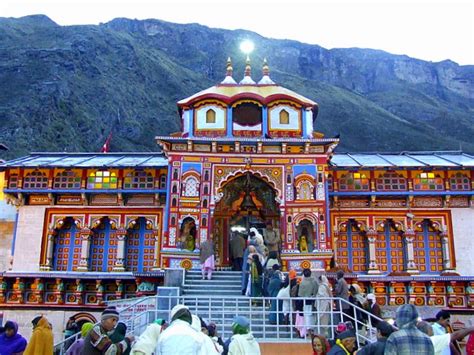 Badrinath Temple | Beautiful Places