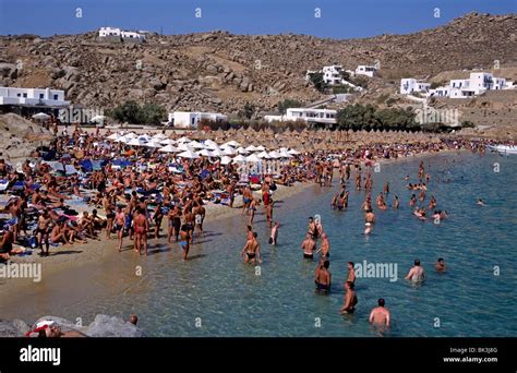 Super Paradise beach, Mykonos island, Greece Stock Photo - Alamy