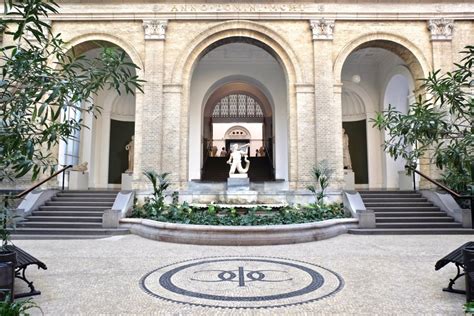 Ny Carlsberg Glyptotek Museum - Michelle Franc-LeeMichelle Franc-Lee