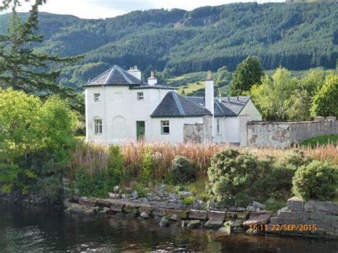 Lighthouse rental Scotland (8) - Book unique places to stay