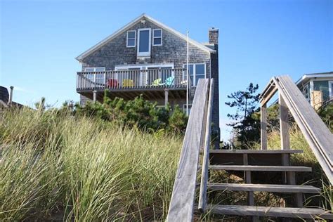 [UPDATED] 30 Dreamy Beach Rhode Island Vacation Rentals (2021)