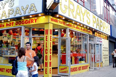 NYC ♥ NYC: Gray's Papaya, Manhattan's Famous "Hot Doggery"