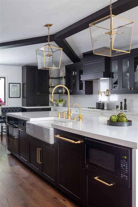 The 10 Best Black Kitchen Cabinets for a Luxurious Look