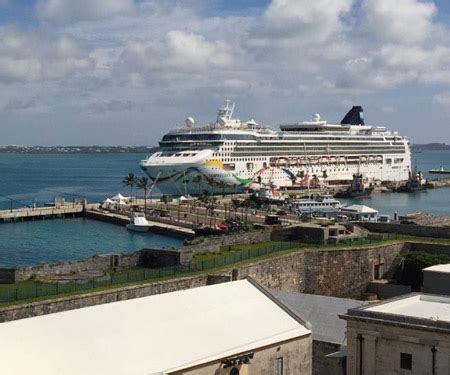 Bermuda Cruise Port Webcam - Live Beaches