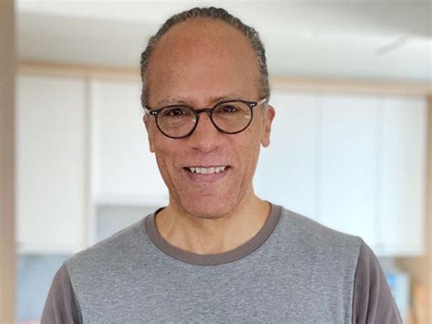 Lester Holt Biography, Age, Height, Wife, Net Worth, Wiki - Wealthy Spy