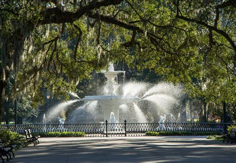 Savannah Marriott Riverfront Forsyth Park Fountain #beautiful, #Hotels, #Rooms, | Riverfront ...