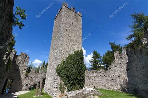 Castle "Castello di Vezio" on lake Como, Italy — Stock Photo © haraldmuc #9217216