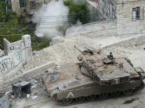 Merkava | military tanks | Armored fighting vehicle, Military armor ...