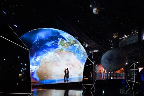 The New Shanghai Astronomy Museum Informed by Celestial Bodies