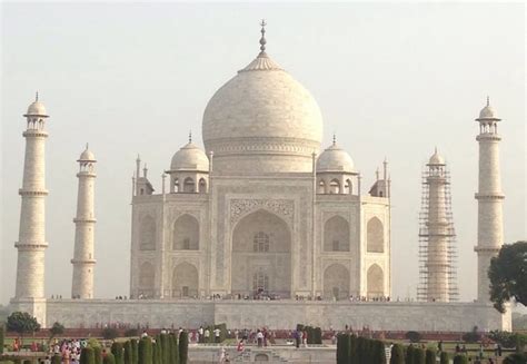 Cleaning and Restoration of the Taj Mahal